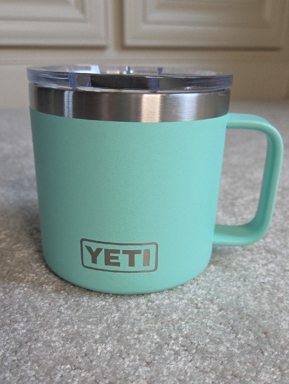 YETI Mint Green Insulated Rambler Mug with Handle and Clear Lid